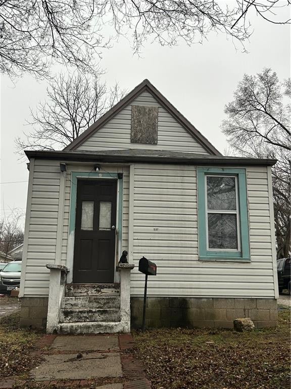 537 Cedar Ave, Independence, MO 64053