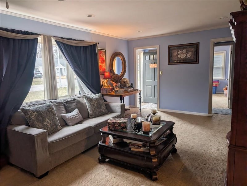 2224 78th St, Prairie Village, KS 66208