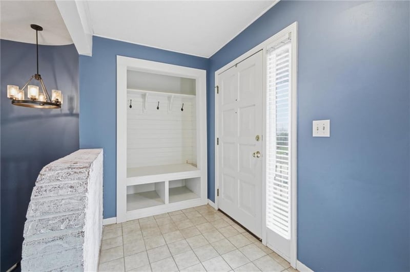 1206 Campbell St, Liberty, MO 64068