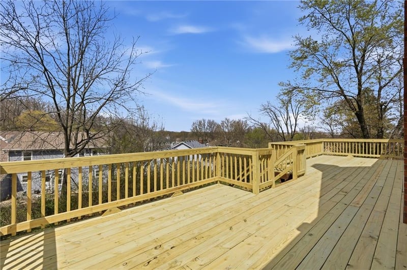 1206 Campbell St, Liberty, MO 64068