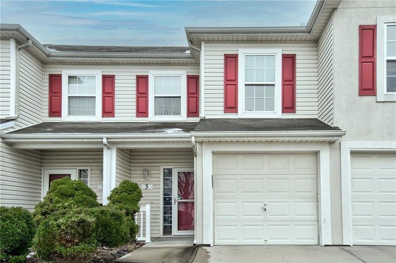 3 94th Ct, Kansas City, MO 64155