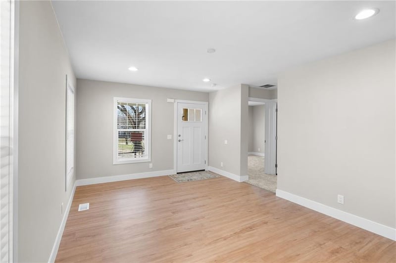 2726 21st Pl, Kansas City, KS 66104