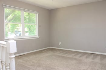 5411 E 100th St, Kansas City, MO 64137