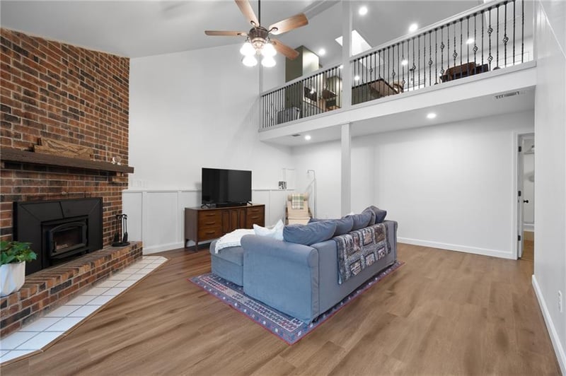 511 Southwest Dr, Warrensburg, MO 64093