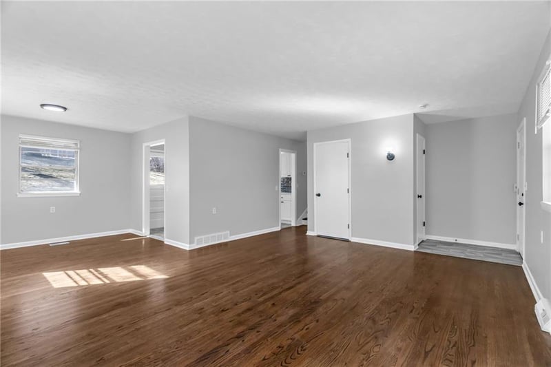 5700 Hutson Rd, Kansas City, MO 64151
