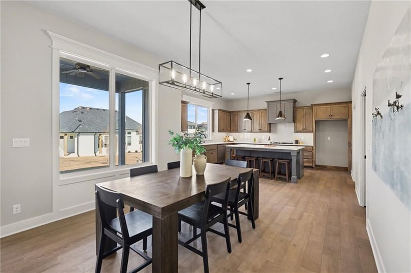 12404 184th St, Overland Park, KS 66013