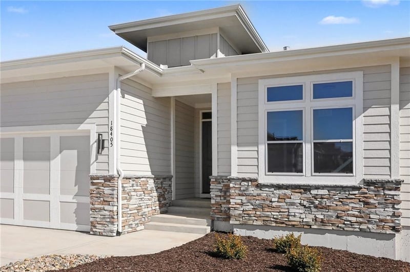 18405 Caenen St, Overland Park, KS 66013