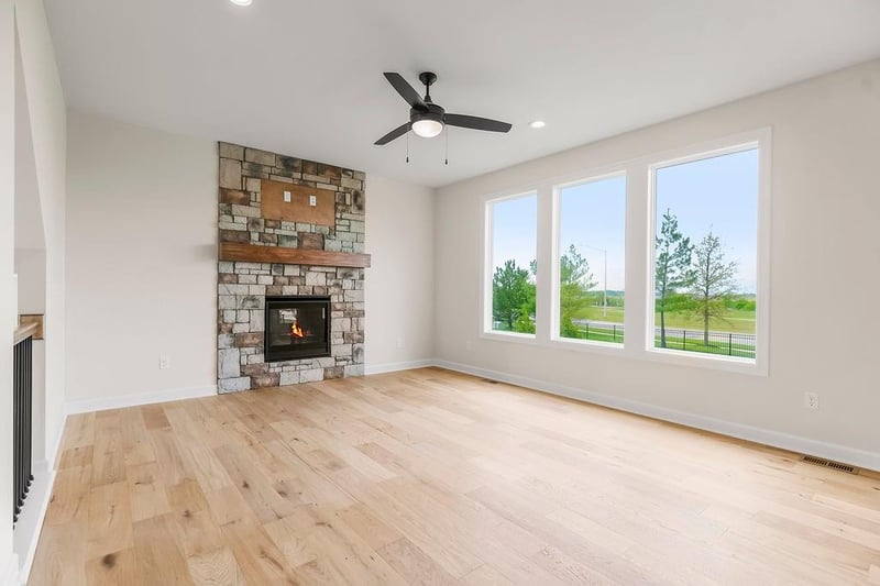 17221 164th Ter, Olathe, KS 66062