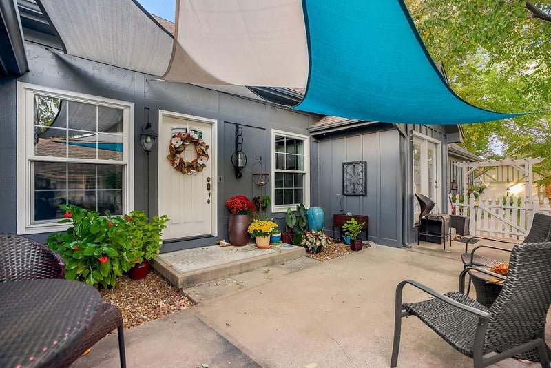 7206 Mastin St, Merriam, KS 66203