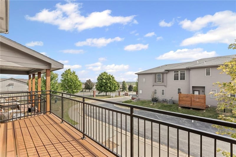 5245 Overland Dr #C9, Lawrence, KS 66049