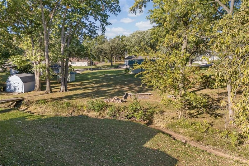 1003 Adam Dr, Chillicothe, MO 64601