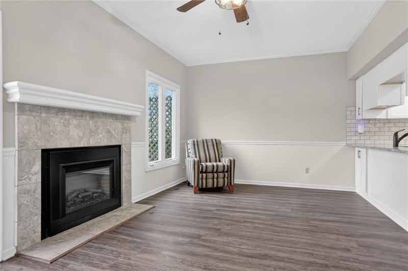 8247 Barrybrooke Ct, Kansas City, MO 64151