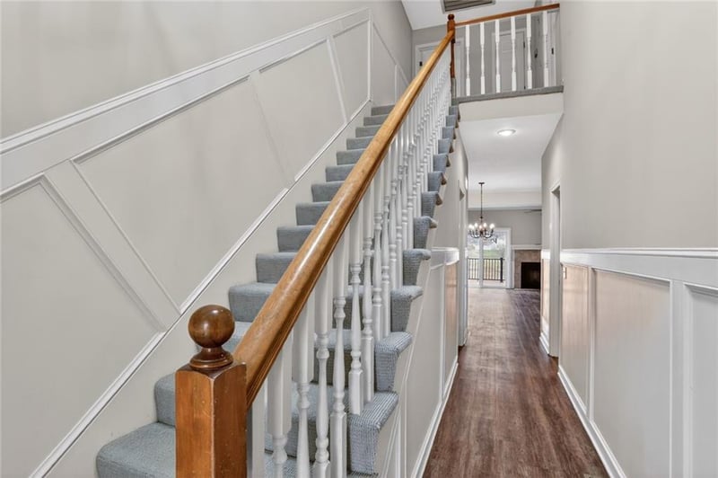 8247 Barrybrooke Ct, Kansas City, MO 64151