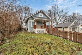 419 Wallace Ave, Kansas City, MO 64125