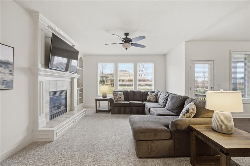 14650 Glen Eyrie St, Olathe, KS 66061