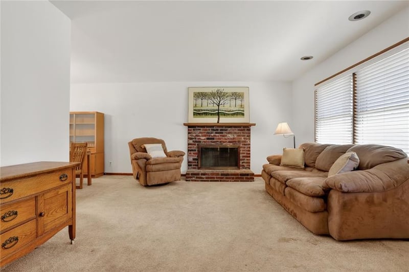 7800 96th St, Overland Park, KS 66212