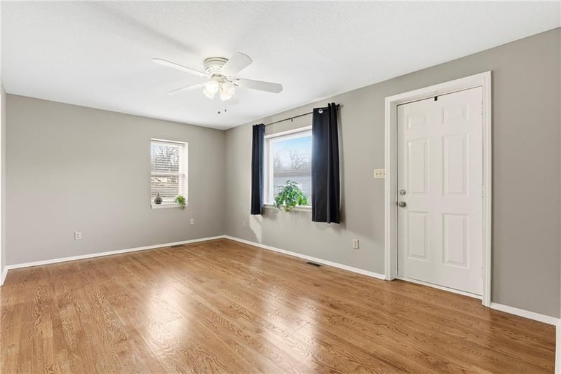 2509 Sterling Ave, Independence, MO 64052