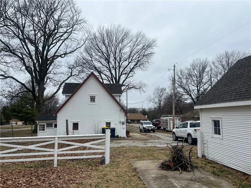 4507 Blue Ridge Blvd, Kansas City, MO 64133