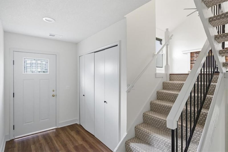 5761 N Anita Ave, Kansas City, MO 64151