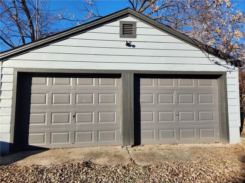 4412 Jackson Ave, Kansas City, MO 64117