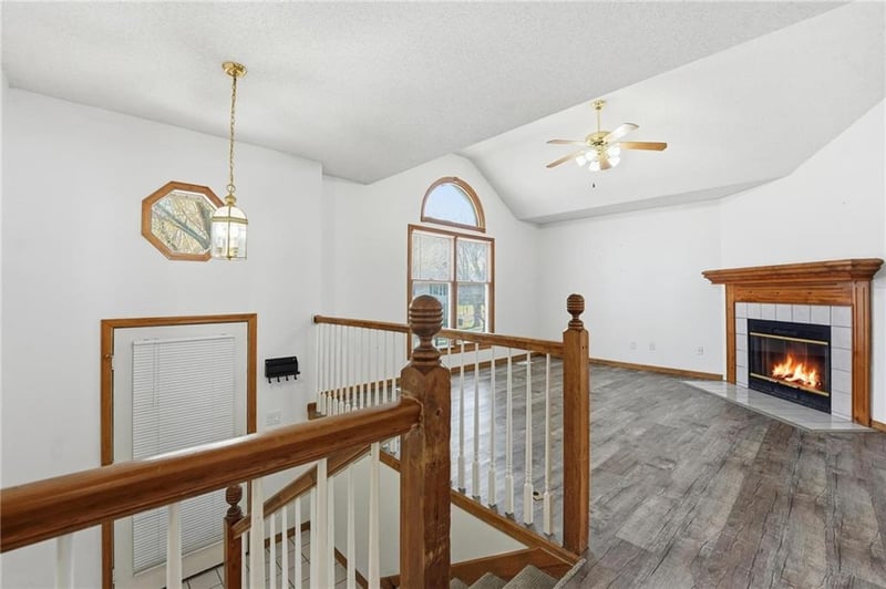 8 102nd St, Kansas City, MO 64155