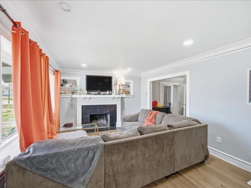 1141 75th Ter, Kansas City, MO 64131