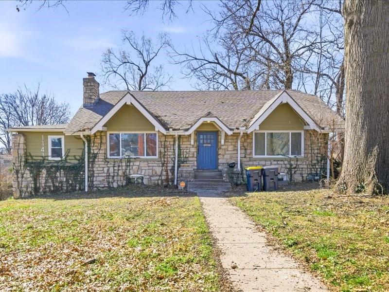 1141 75th Ter, Kansas City, MO 64131