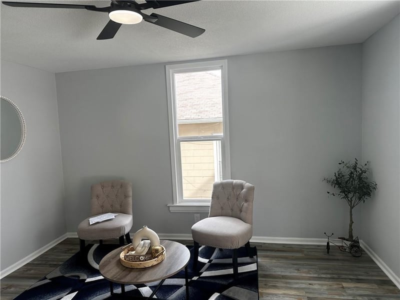 826 Cottage St, Independence, MO 64050