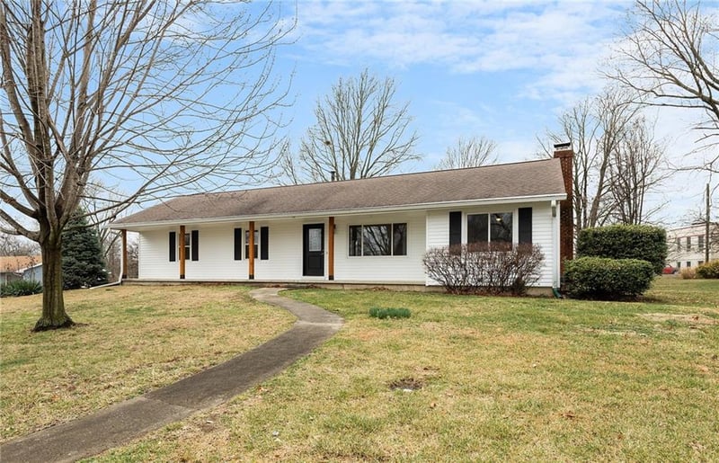 302 Knoll Dr, Warrensburg, MO 64093