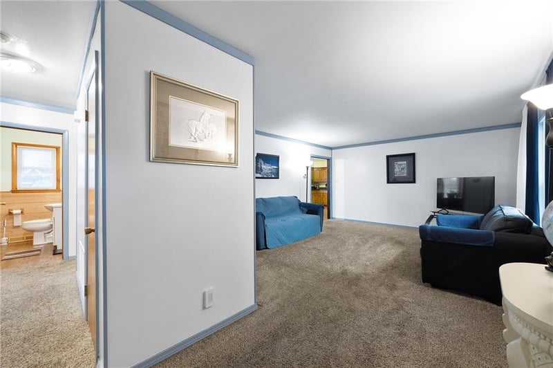 2008 15th St, Sedalia, MO 65301