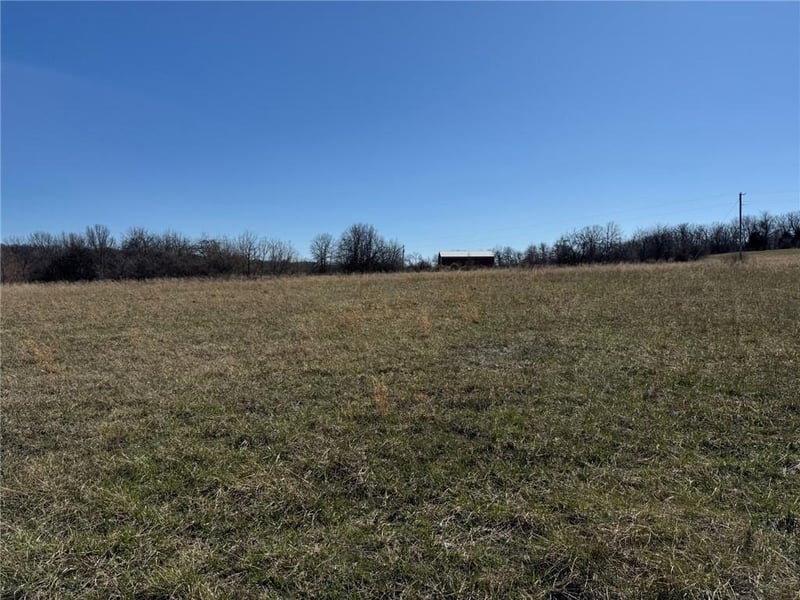 Tract B 300 Rd, Warrensburg, MO 64093