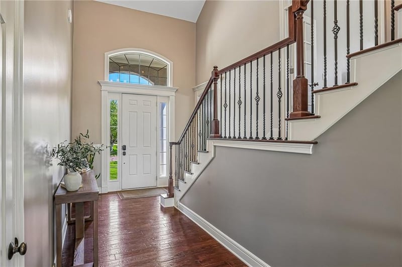 5418 161st Ter, Overland Park, KS 66085