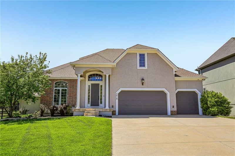 5418 161st Ter, Overland Park, KS 66085