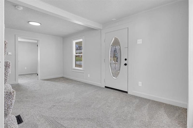 925 Emery St, Independence, MO 64050