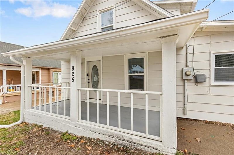 925 Emery St, Independence, MO 64050