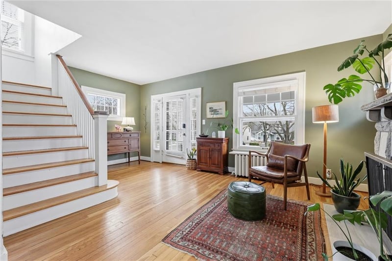 7420 Jarboe St, Kansas City, MO 64114