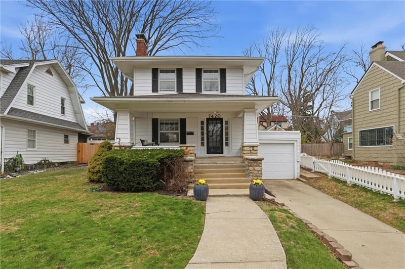 7420 Jarboe St, Kansas City, MO 64114