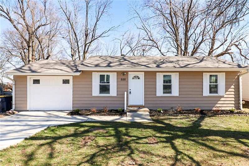 5151 Winchester Ave, Kansas City, MO 64119