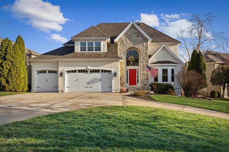 10908 144th St, Overland Park, KS 66221