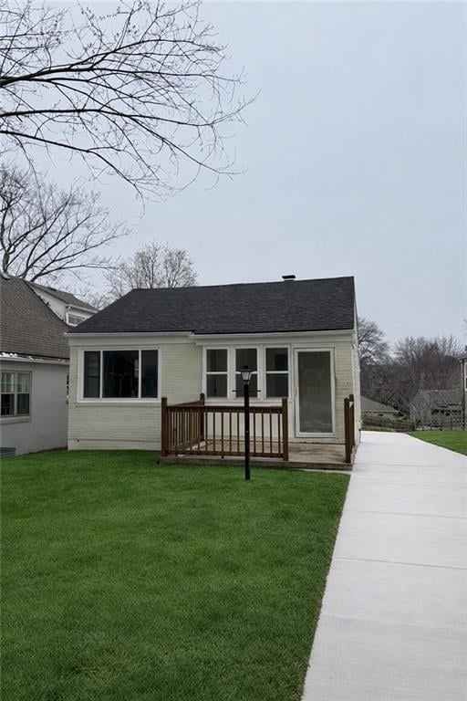 822 72nd St, Kansas City, MO 64131