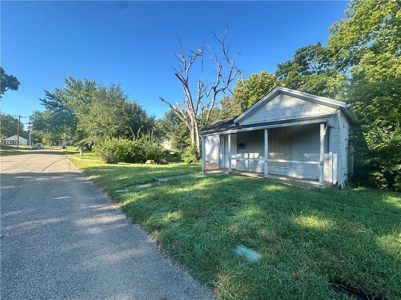 510 Maple St, Warrensburg, MO 64093