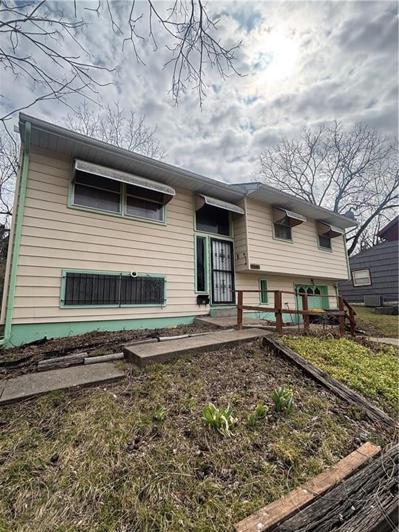 5661 Bales St, Kansas City, MO 64130