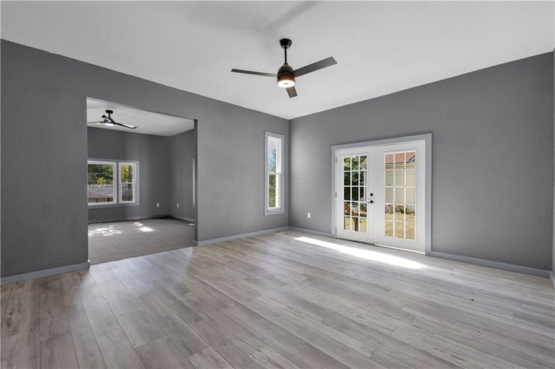 1809 Pacific St, St Joseph, MO 64503