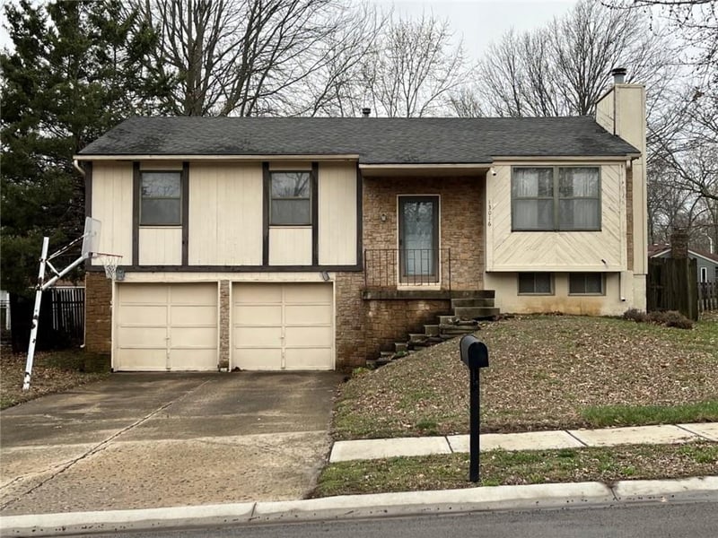 13016 Trenton St, Olathe, KS 66062