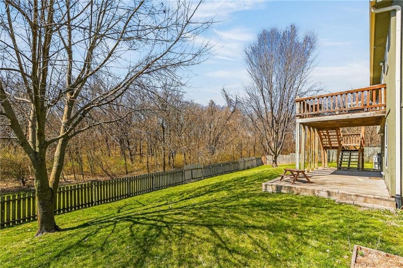 10502 Wallace Ave, Kansas City, MO 64157