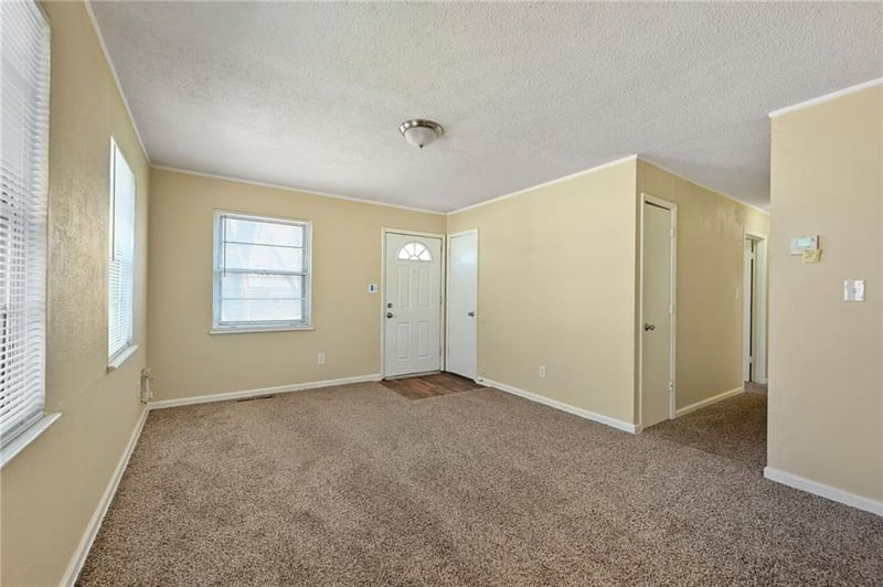 2602 48th St, Kansas City, KS 66106