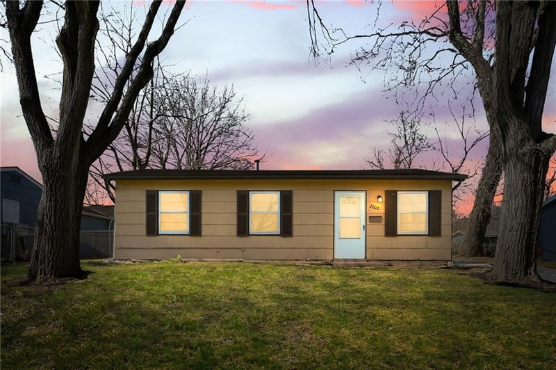 2602 48th St, Kansas City, KS 66106