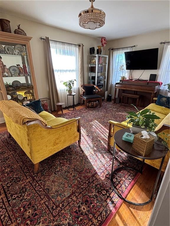 8006 Jarboe St, Kansas City, MO 64114