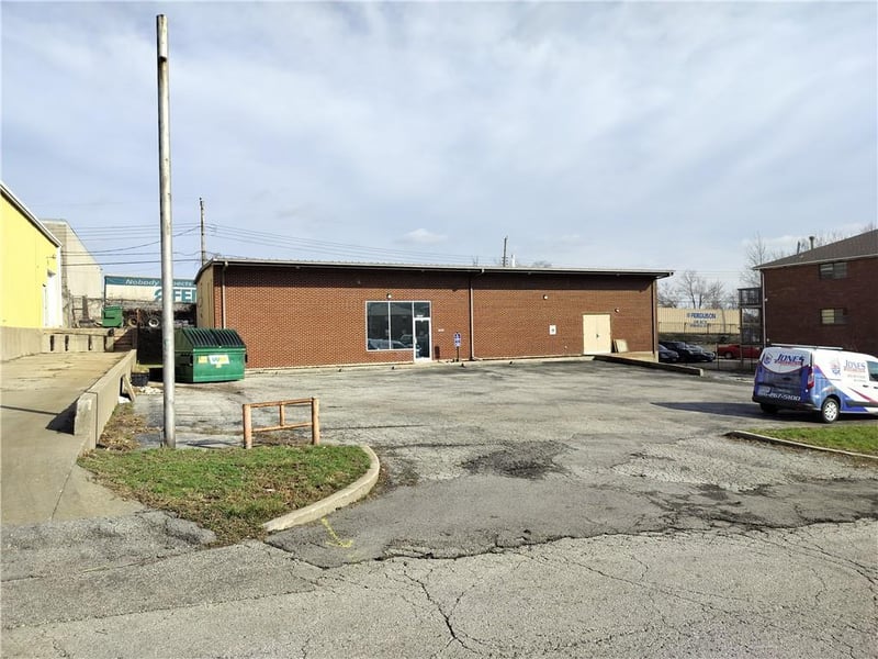 13879 35th Street Ct, Independence, MO 64055