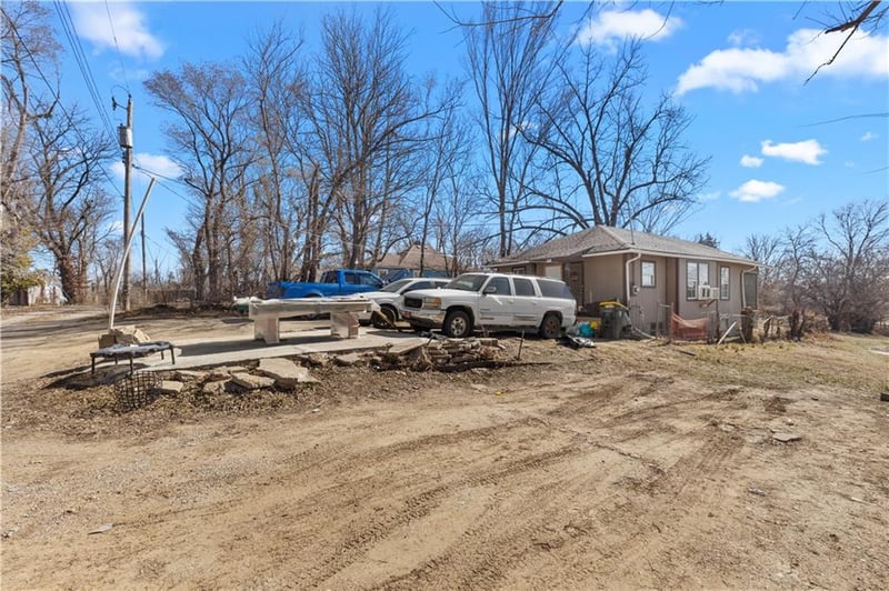 1740 Haskell Ave, Kansas City, KS 66104